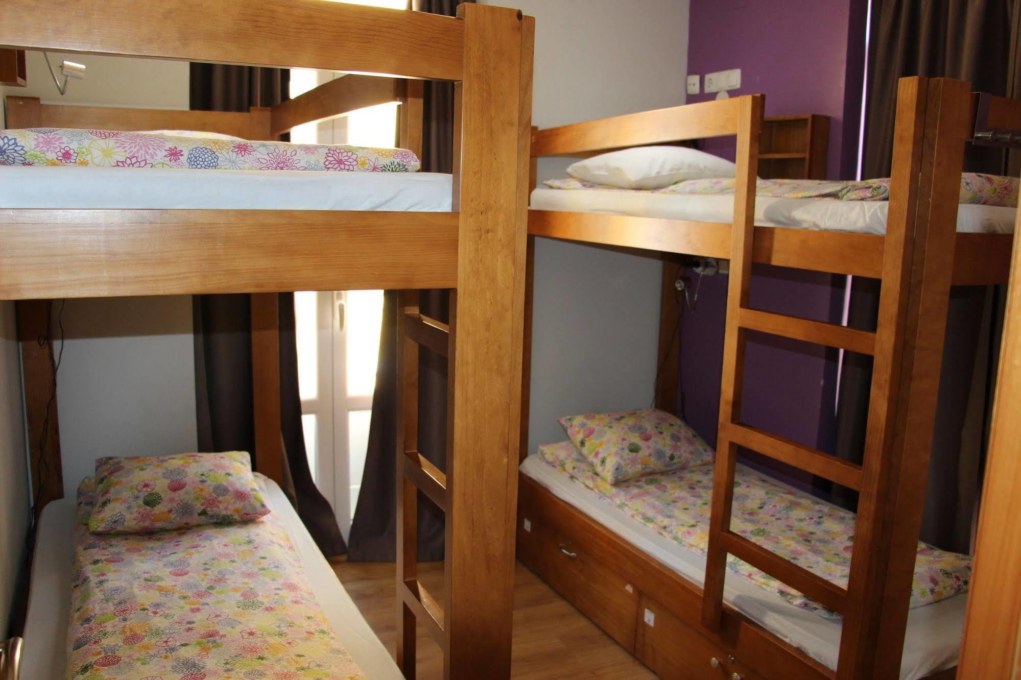 B.A. Hostel Lisbon Bagian luar foto